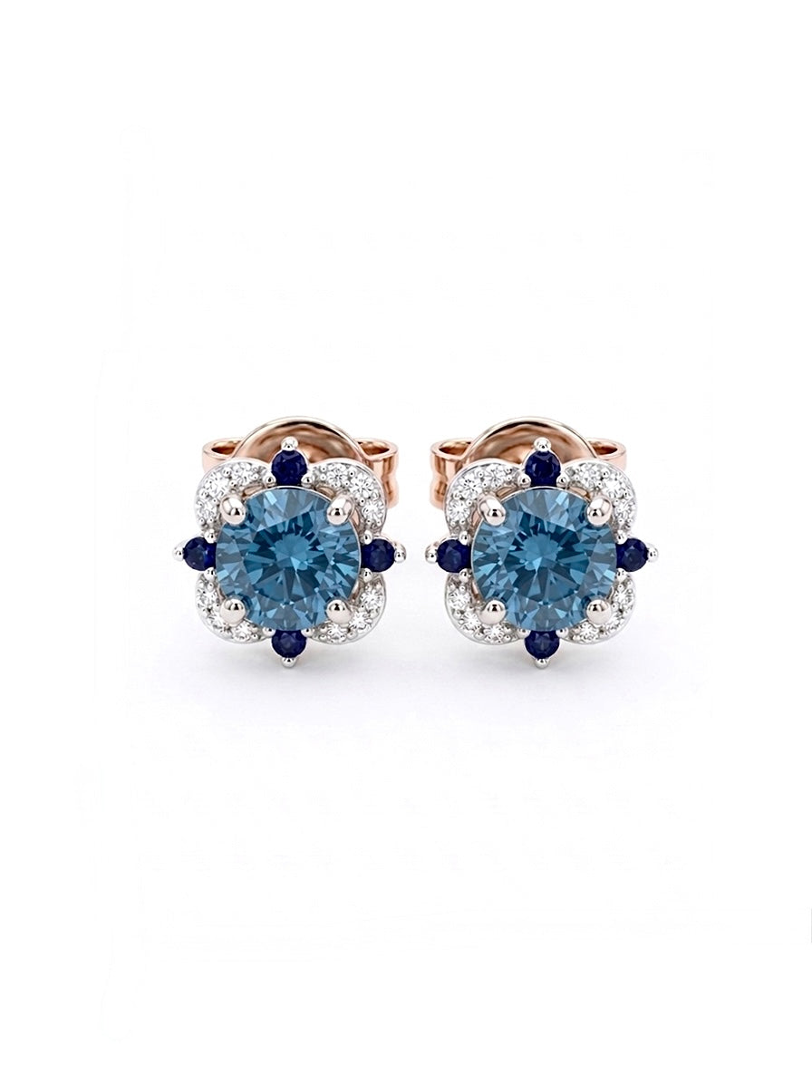 THE MARINA BLOOM GOLD-PLATED SILVER EARRINGS IS INLAID A ROUND BLUE LAB-GROWN SAPPHIRE 6,5mm